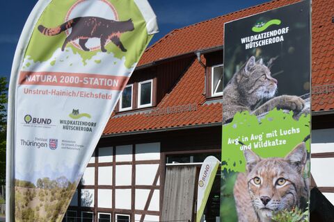 Eingang zur Wildkatzenscheune